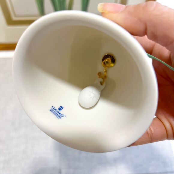 Vintage Lladro 1992 Green Christmas Bell Ornament Decor Porcelain Spain With BOX - Picture 6 of 7